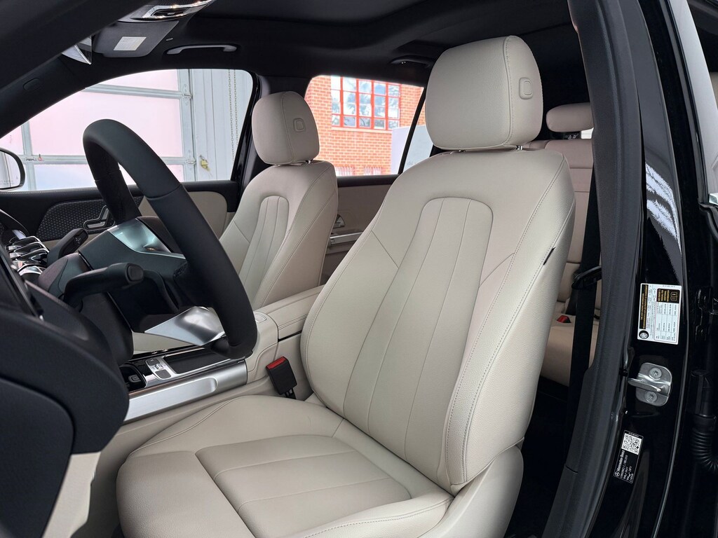 New 2026 Mercedes-Benz GLB 250 SUV