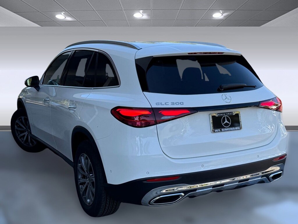 New 2026 Mercedes-Benz GLC 300 SUV