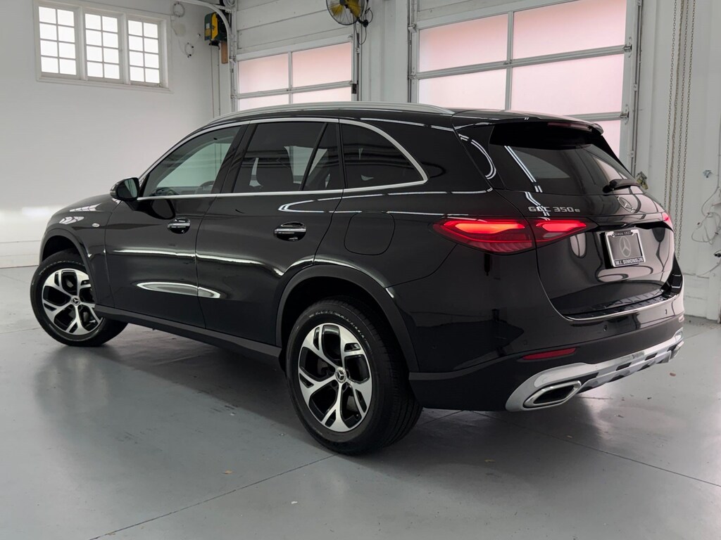 New 2025 Mercedes-Benz GLC 350e 4MATIC SUV