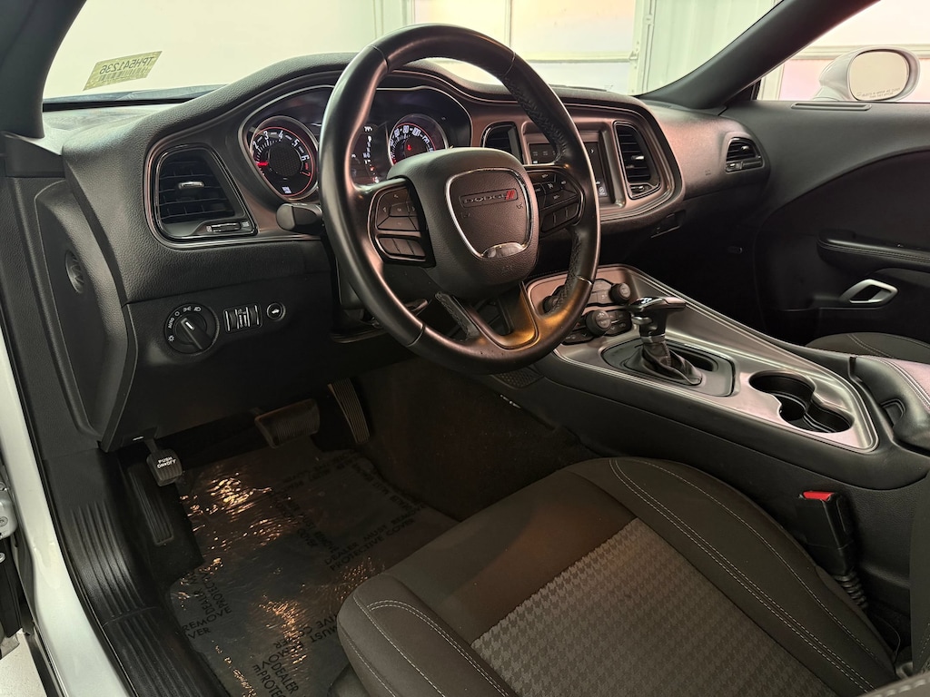 Used 2023 Dodge Challenger SXT Coupe