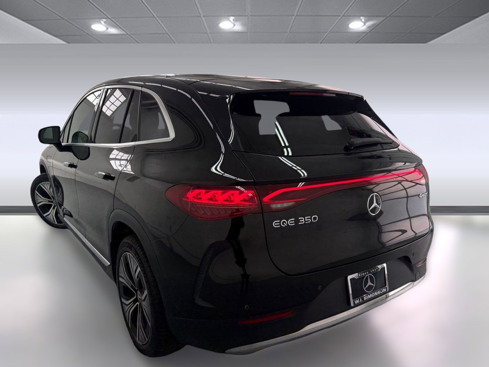 2023 Mercedes Benz 350 4MATIC photo 3