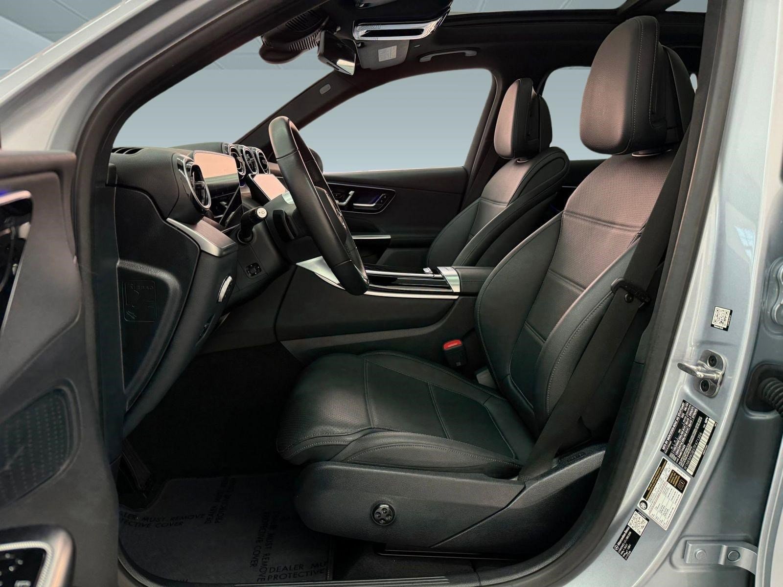 2026 Mercedes-Benz GLC 300 GLC 300 photo 4