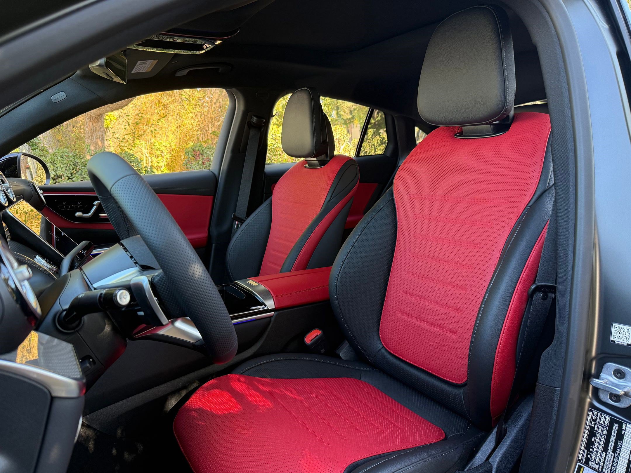 2026 Mercedes Benz GLC 300 4MATIC photo 3