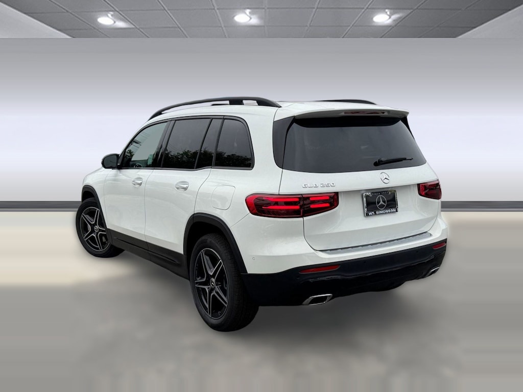 New 2026 Mercedes-Benz GLB 250 SUV