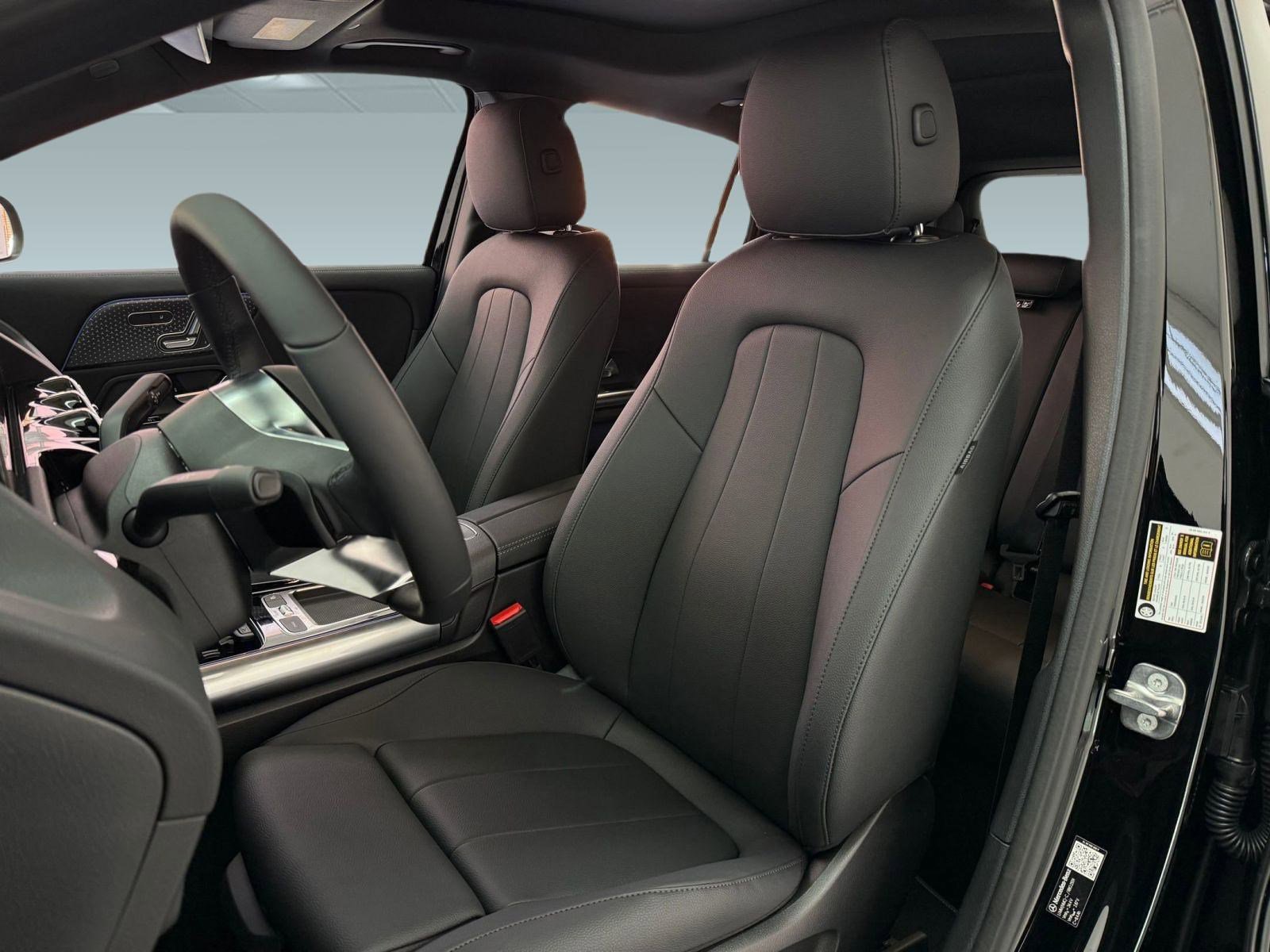 2026 Mercedes Benz GLA 250 photo 4