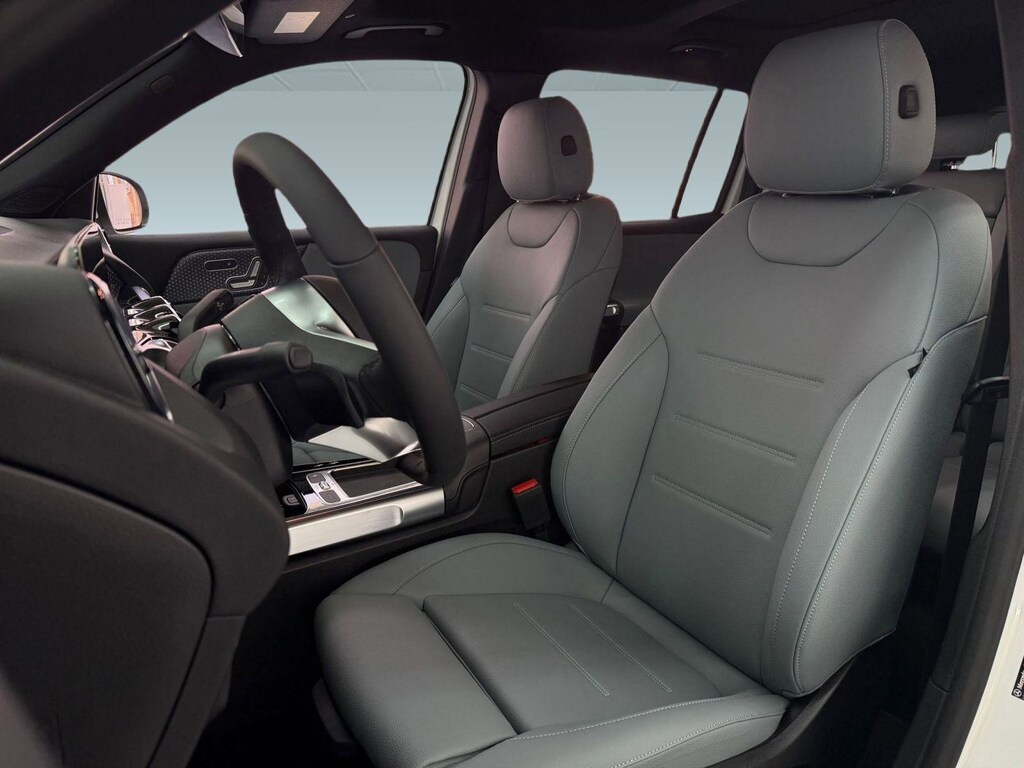 New 2026 Mercedes-Benz GLB 250  SUV