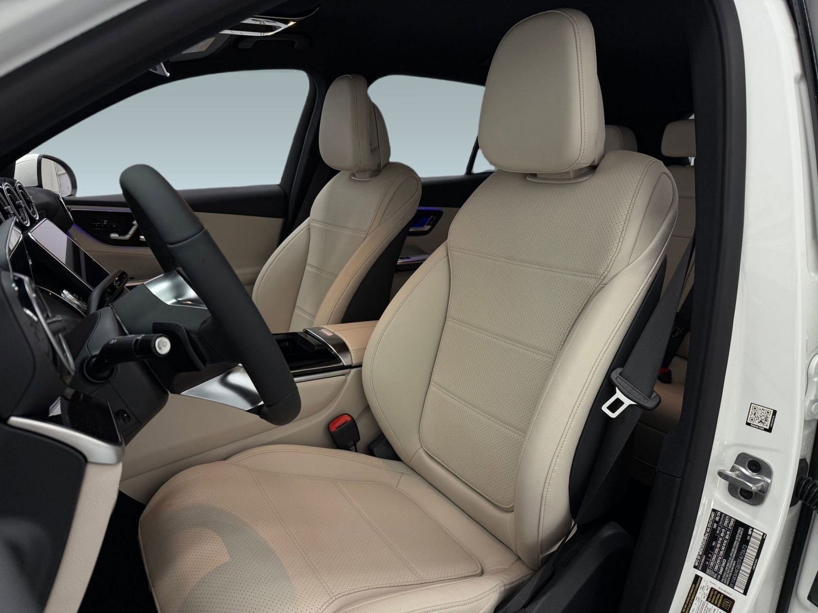 2026 Mercedes Benz GLC 300 photo 3