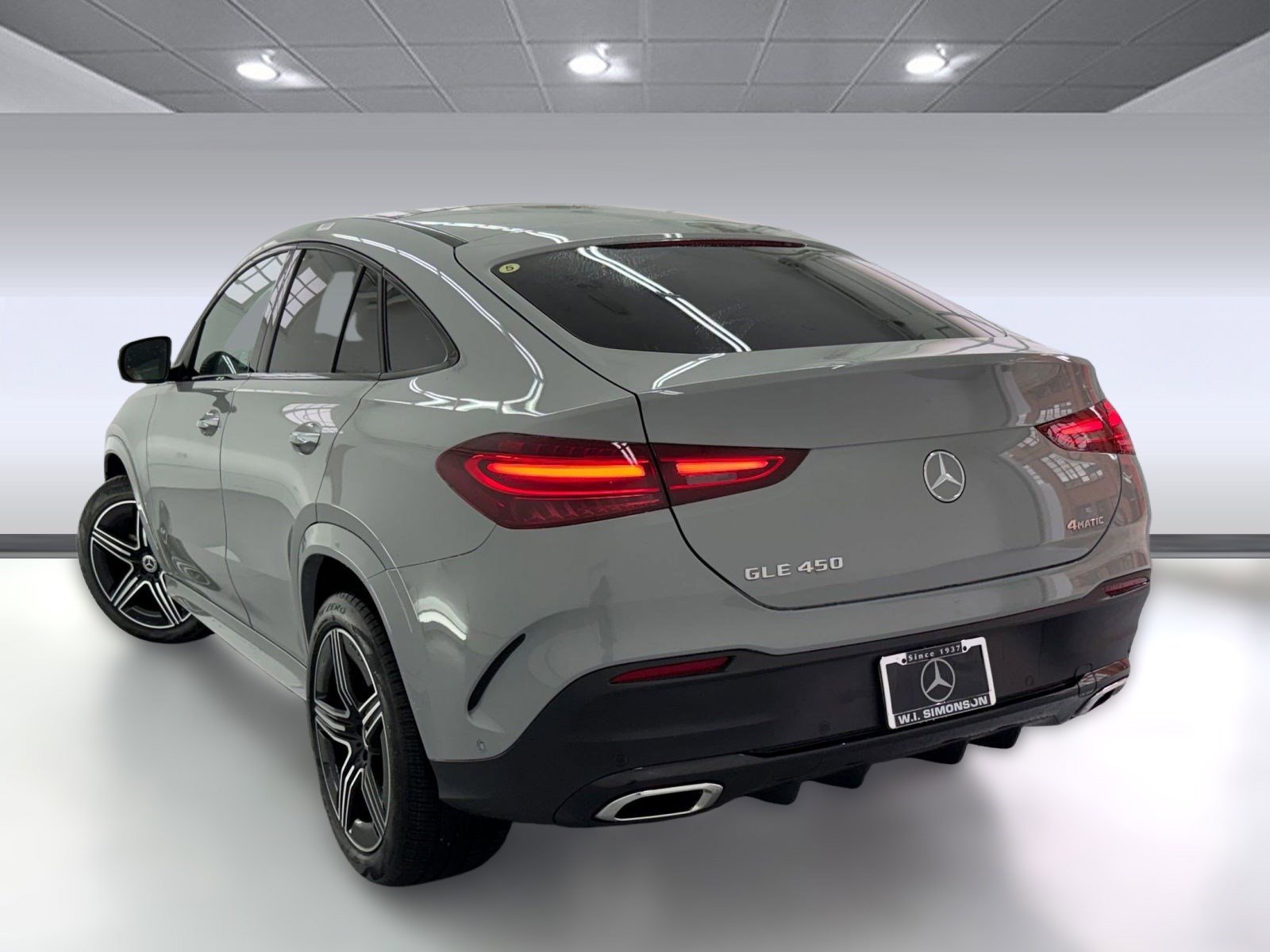 2026 Mercedes Benz GLE 450 4MATIC photo 2