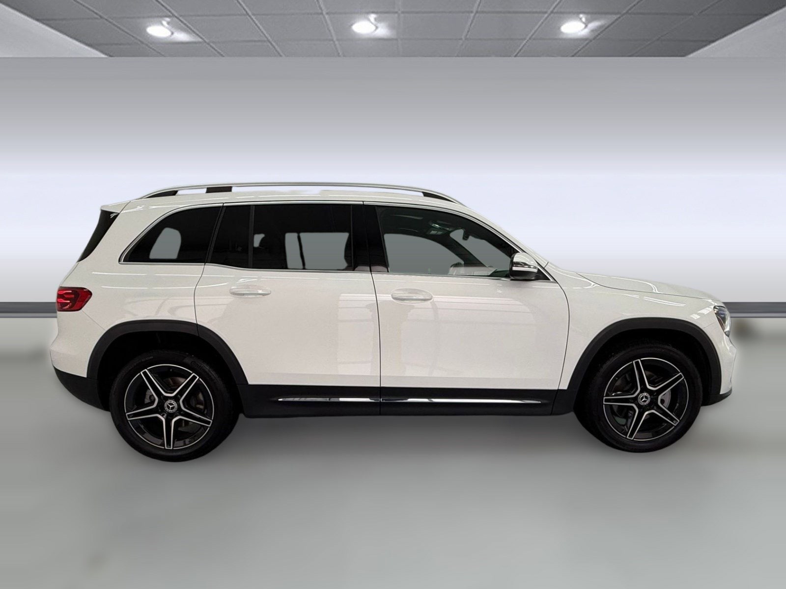 2026 Mercedes-Benz GLB 250 GLB 250 photo 6