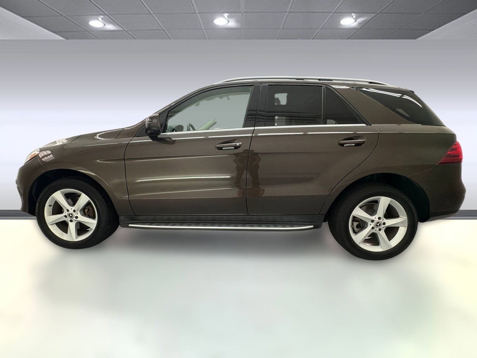 2017 Mercedes Benz GLE 350 photo 2