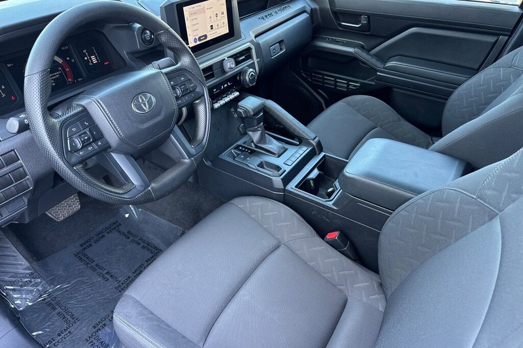 Used 2024 Toyota Tacoma SR Truck Double Cab