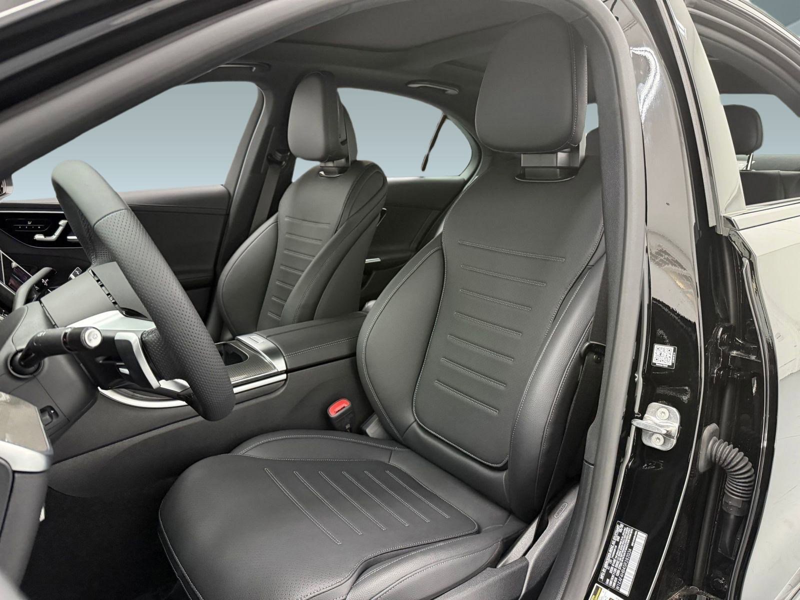 2025 Mercedes Benz C 300 4MATIC photo 4