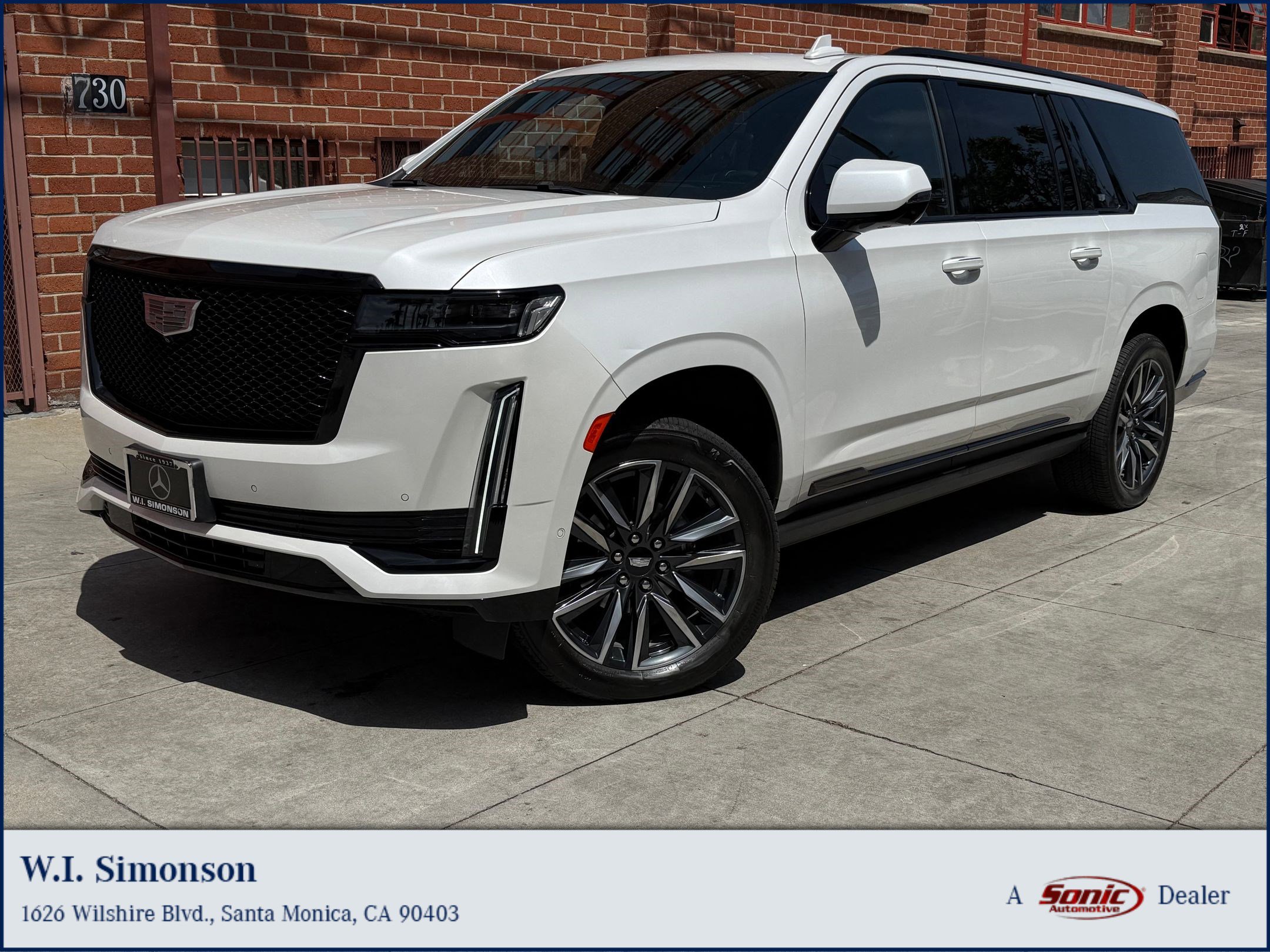 2021 Cadillac Escalade ESV Sport's photo