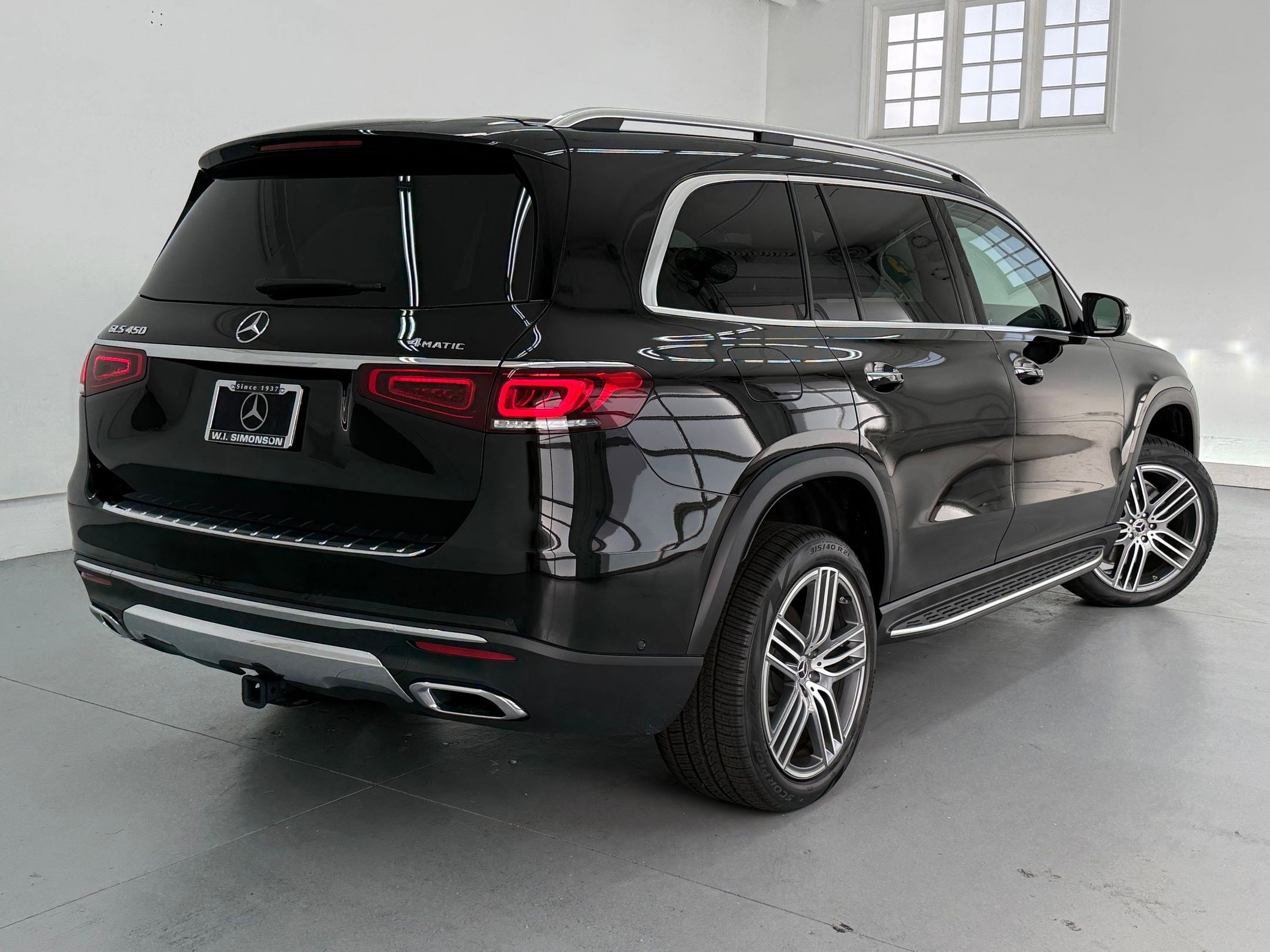 2023 Mercedes-Benz GLS 450 GLS 450 photo 3