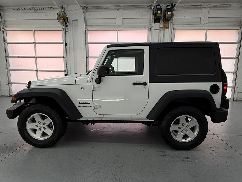 Used 2017 Jeep Wrangler JK Sport SUV