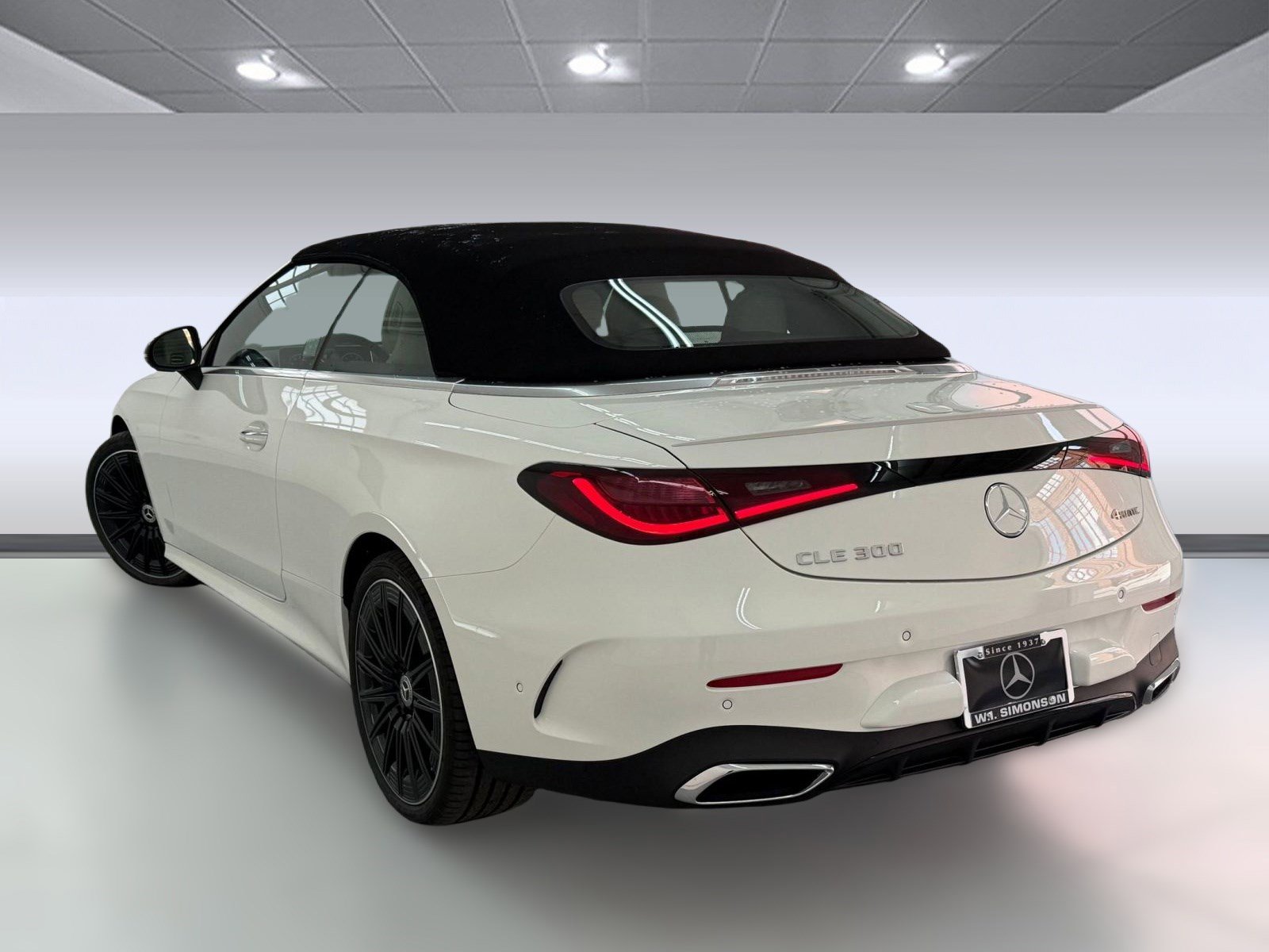 2026 Mercedes Benz CLE 300 4MATIC photo 2