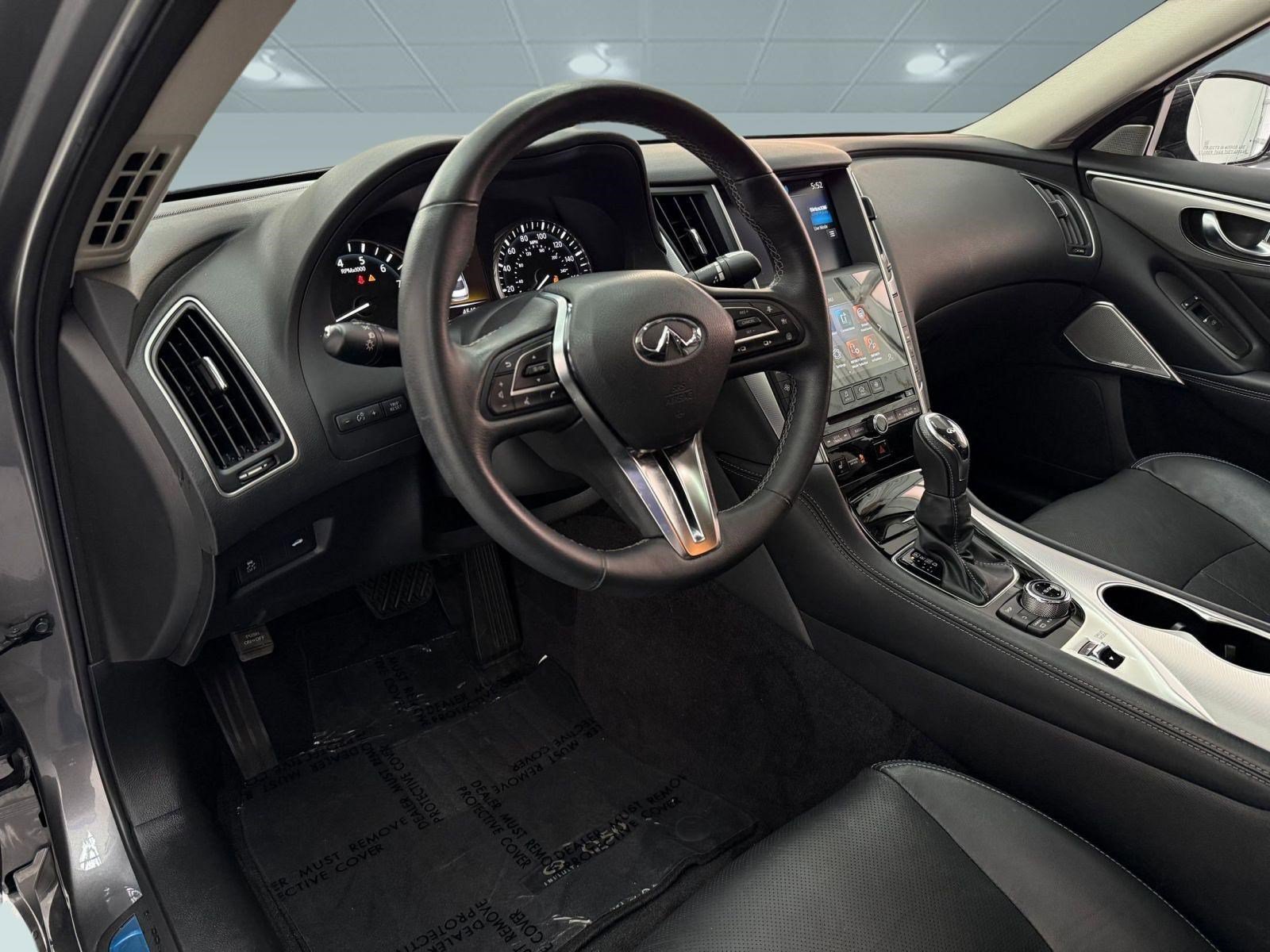 Q50 LUXE Sedan