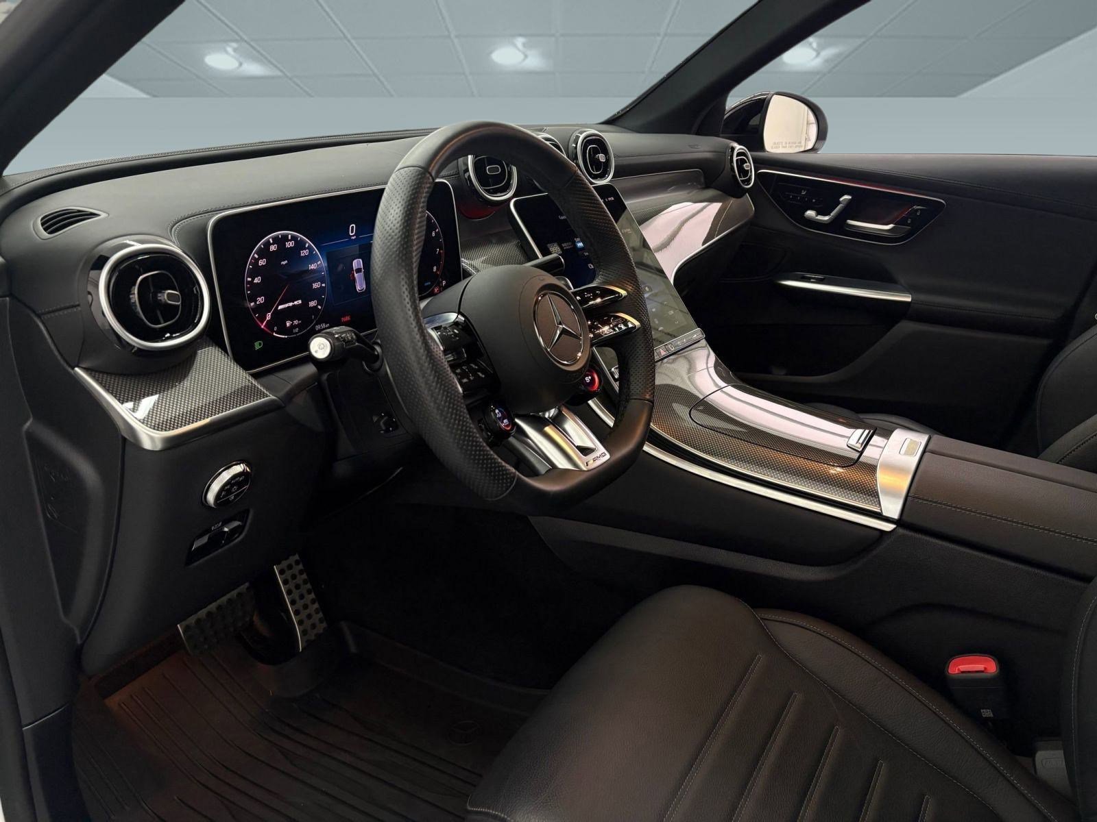 2025 Mercedes Benz GLC AMG 43 photo 4