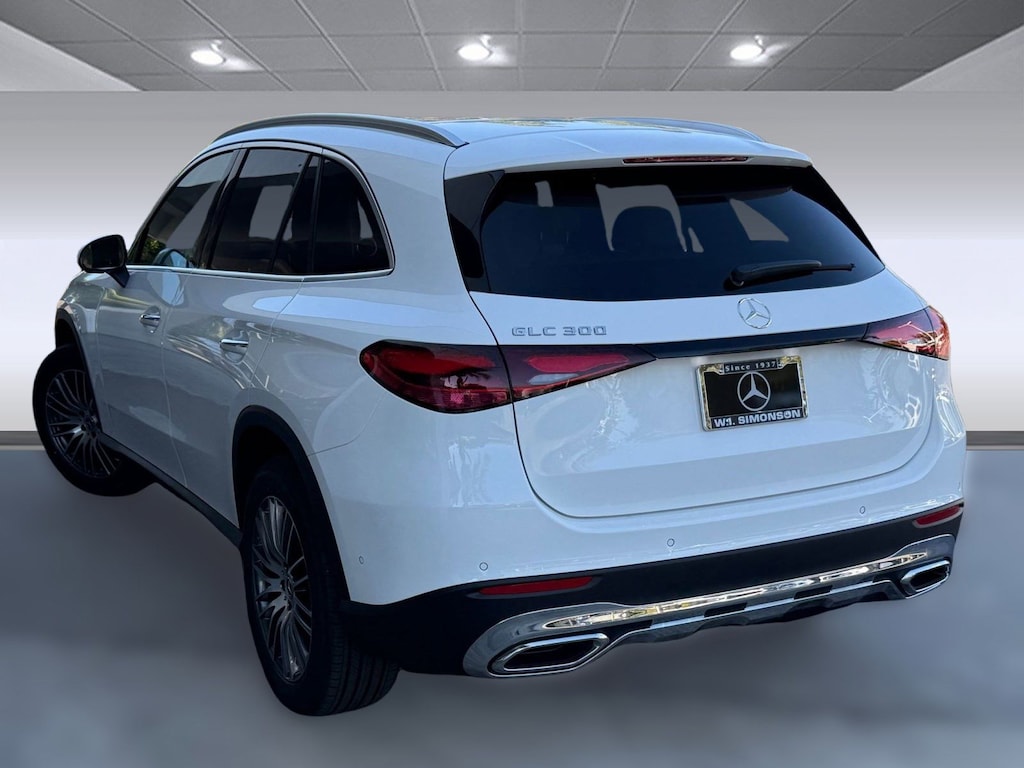 New 2026 Mercedes-Benz GLC 300  SUV
