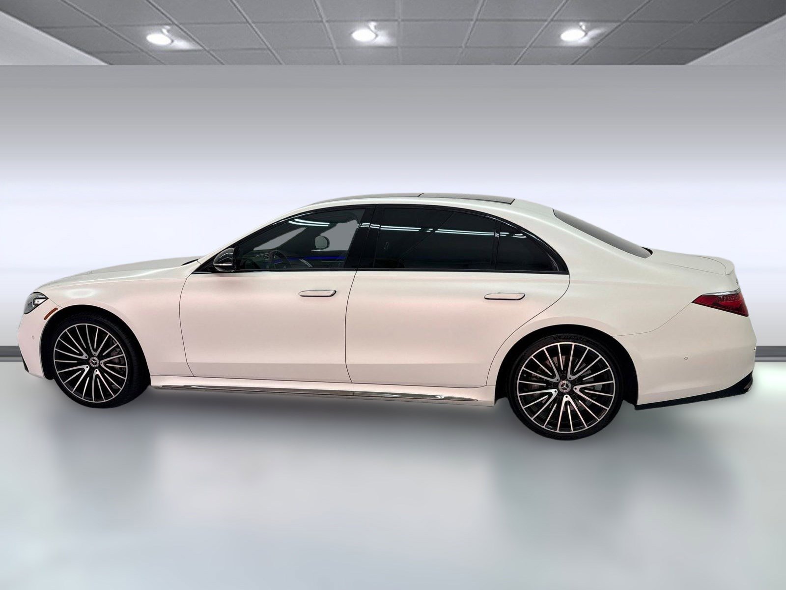 2023 Mercedes Benz S 500 4MATIC photo 2