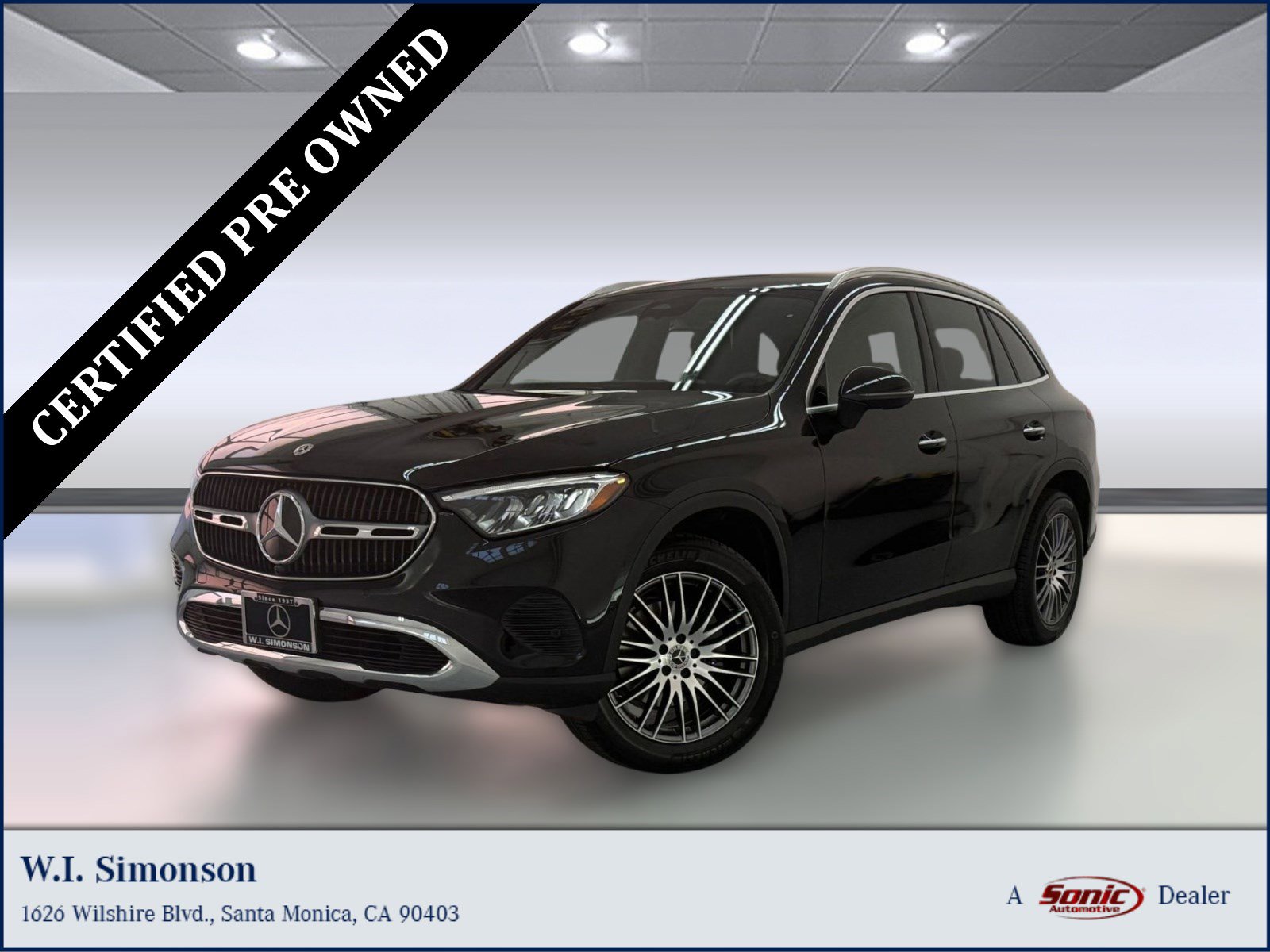 2026 Mercedes-Benz GLC GLC 300's photo