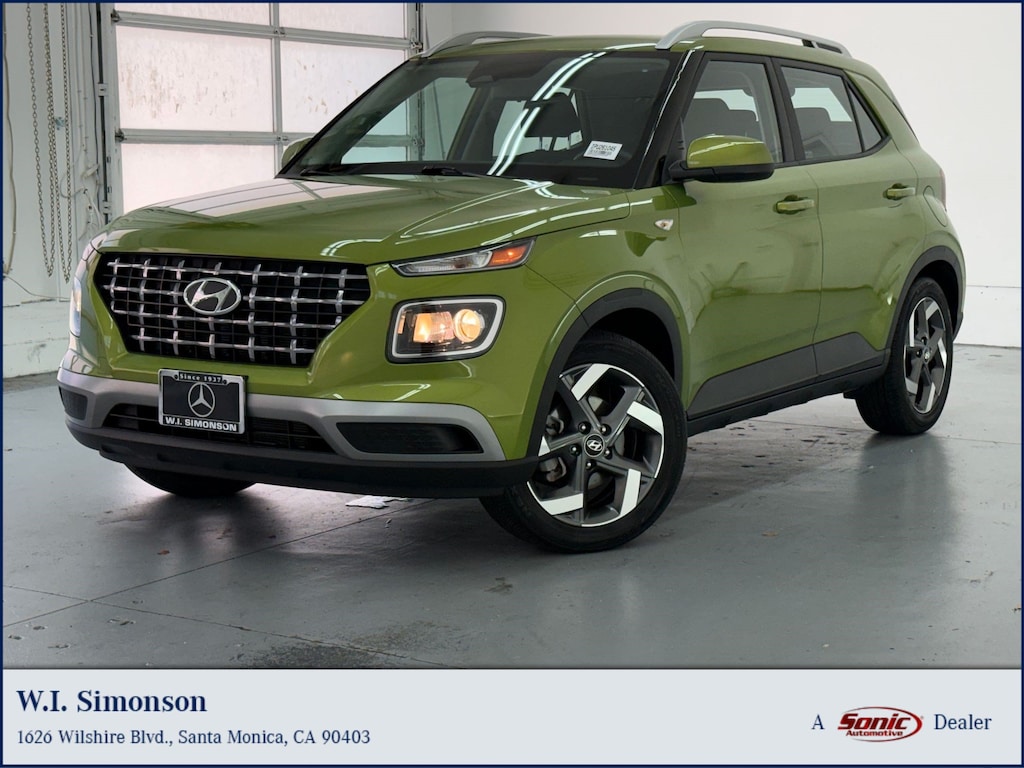 Used 2023 Hyundai Venue SEL SUV