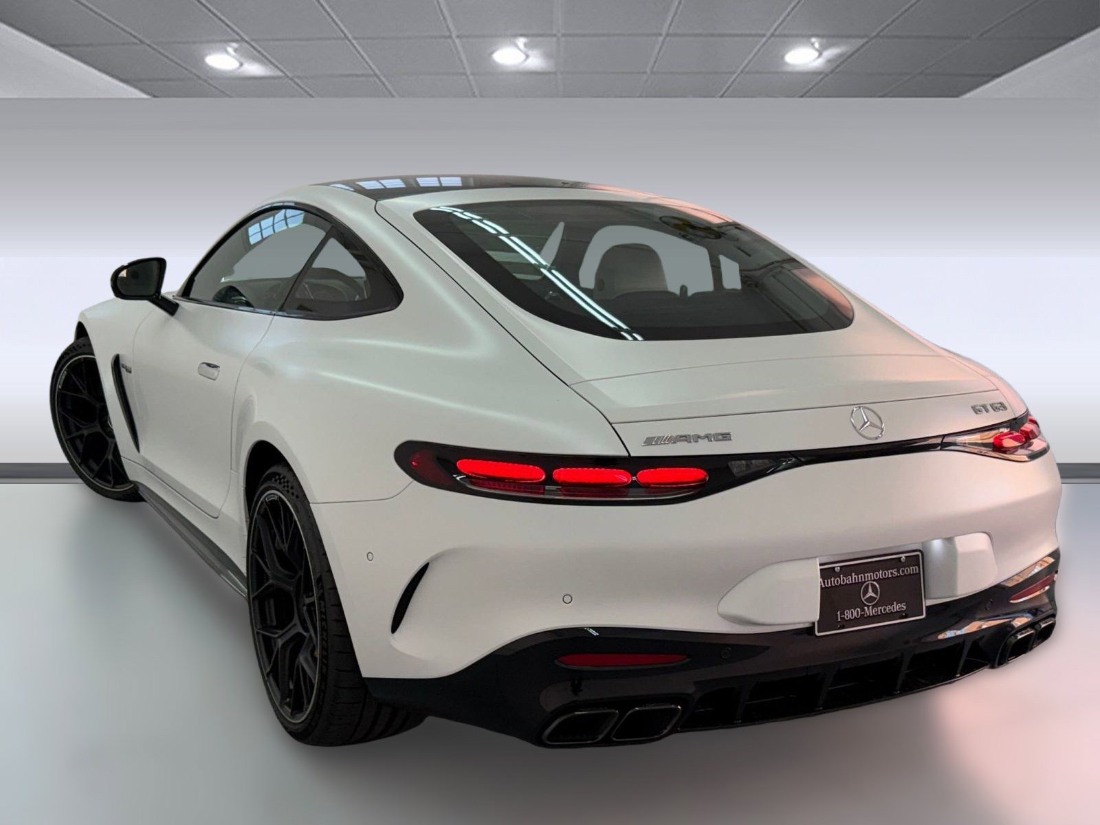 2025 Mercedes Benz AMG GT photo 2