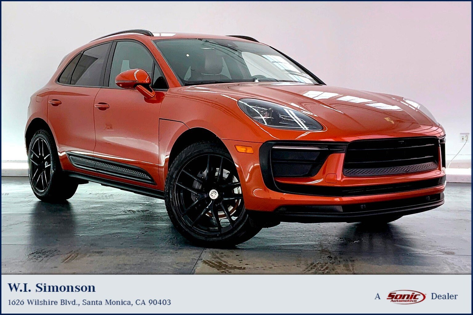 2022 Porsche Macan Base