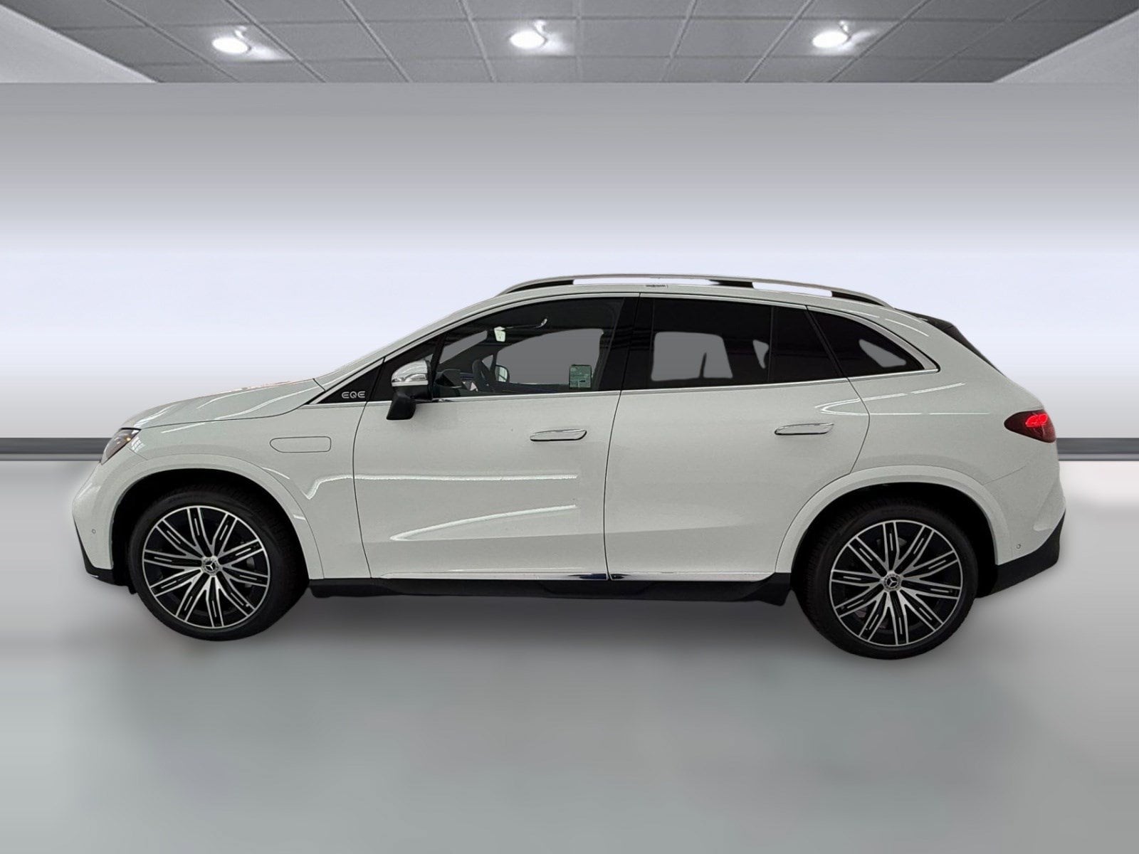 EQE 320+ SUV