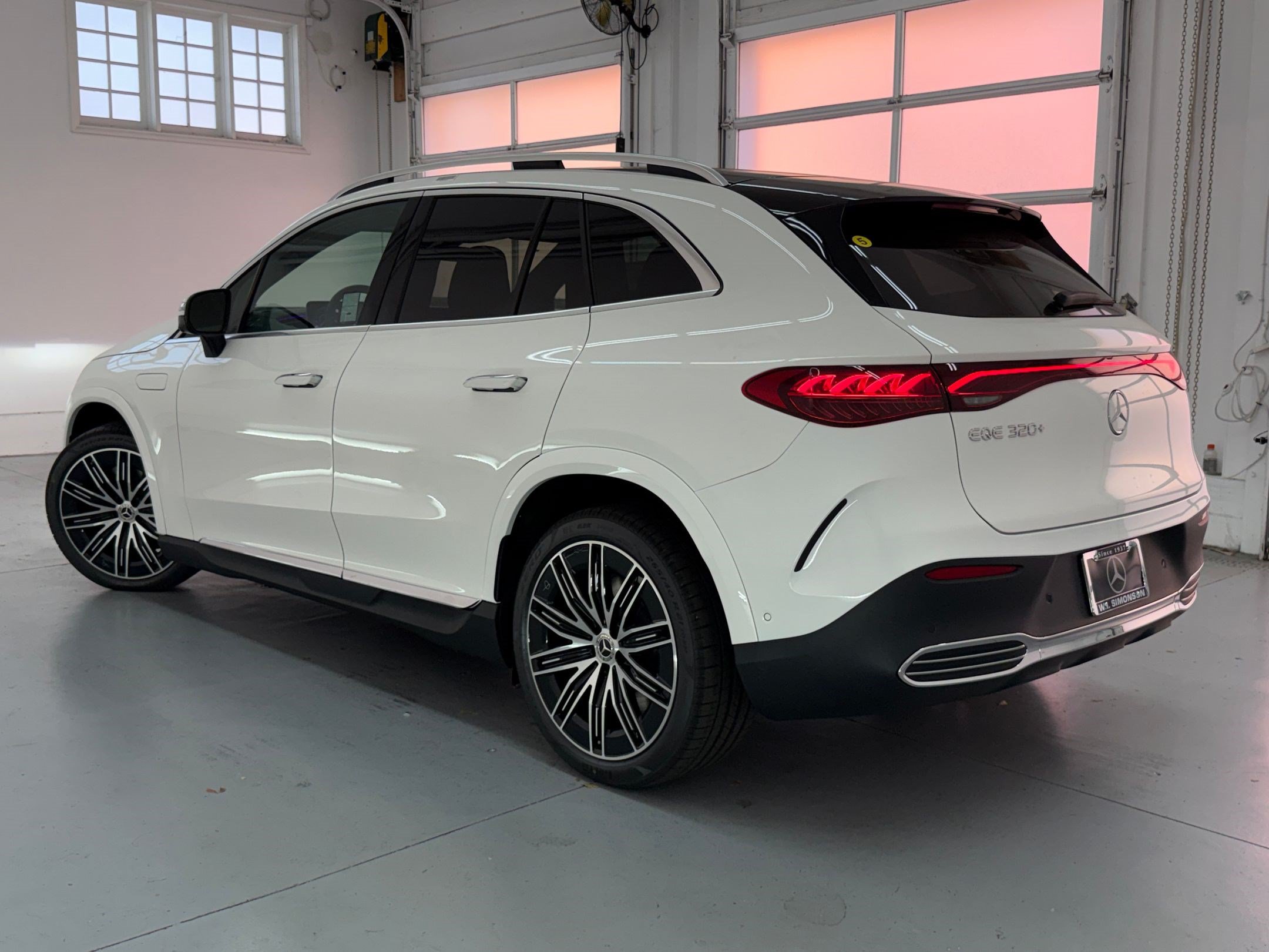 New 2027 Mercedes-Benz EQE 320+ SUV SUV