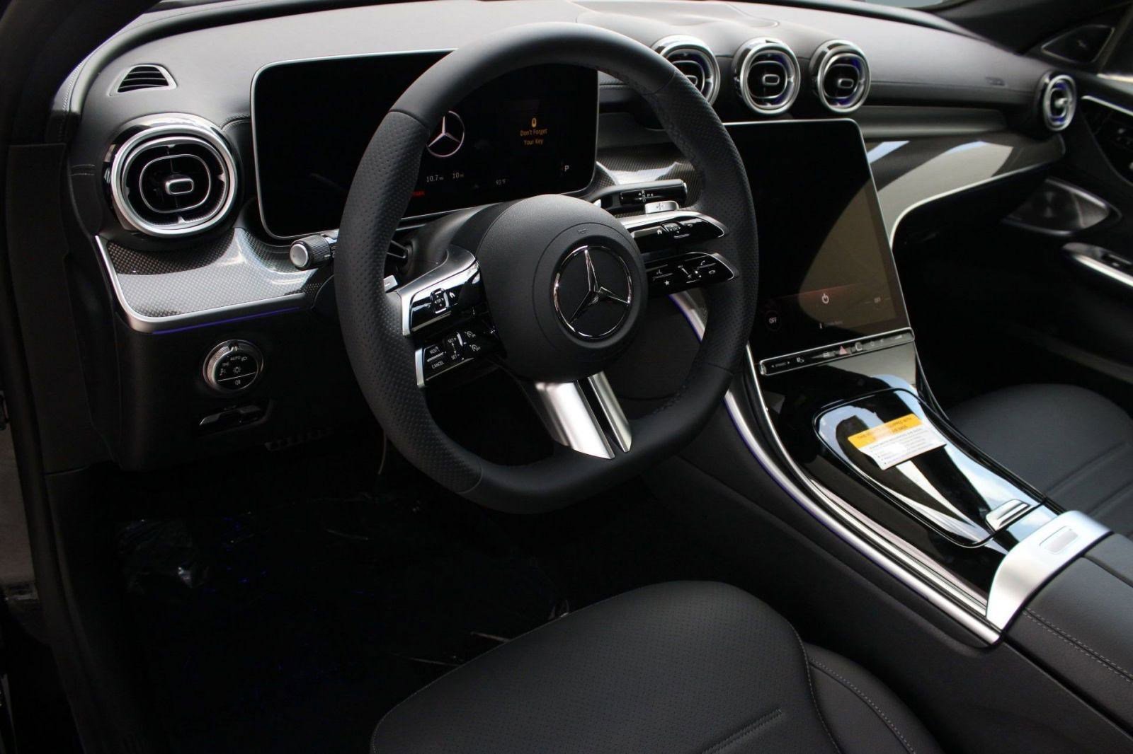 2025 Mercedes Benz C 300 Sedan photo 4