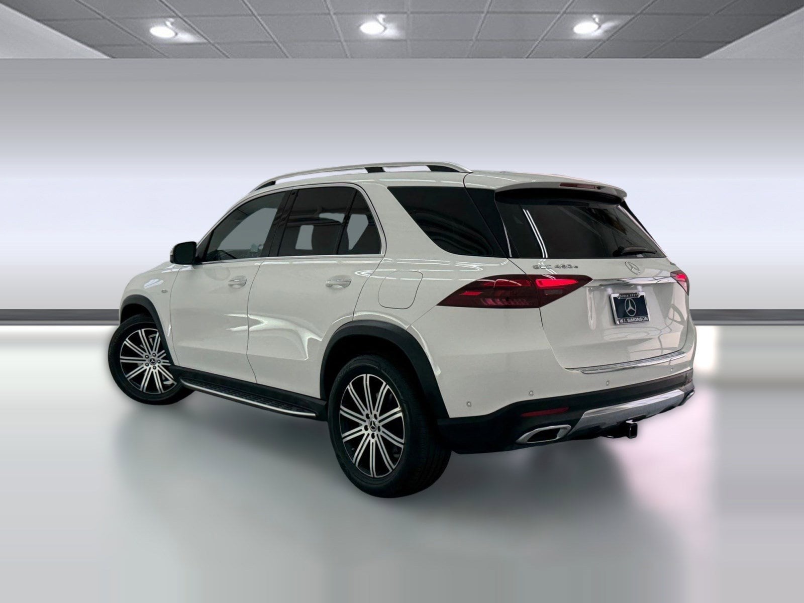 2025 Mercedes-Benz GLE 450e GLE 450e photo 2