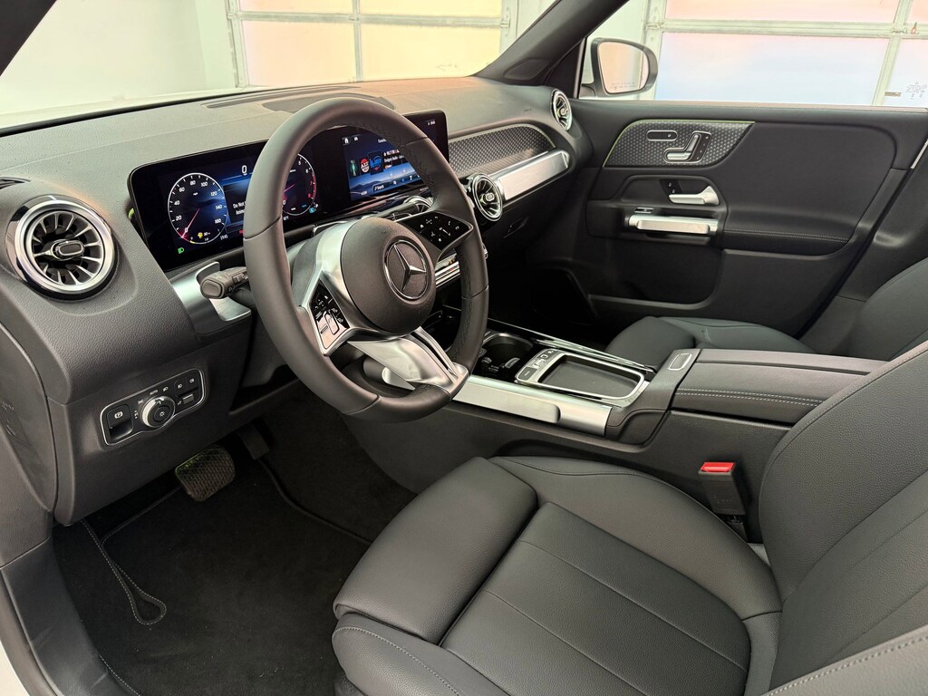 New 2026 Mercedes-Benz GLB 250  SUV