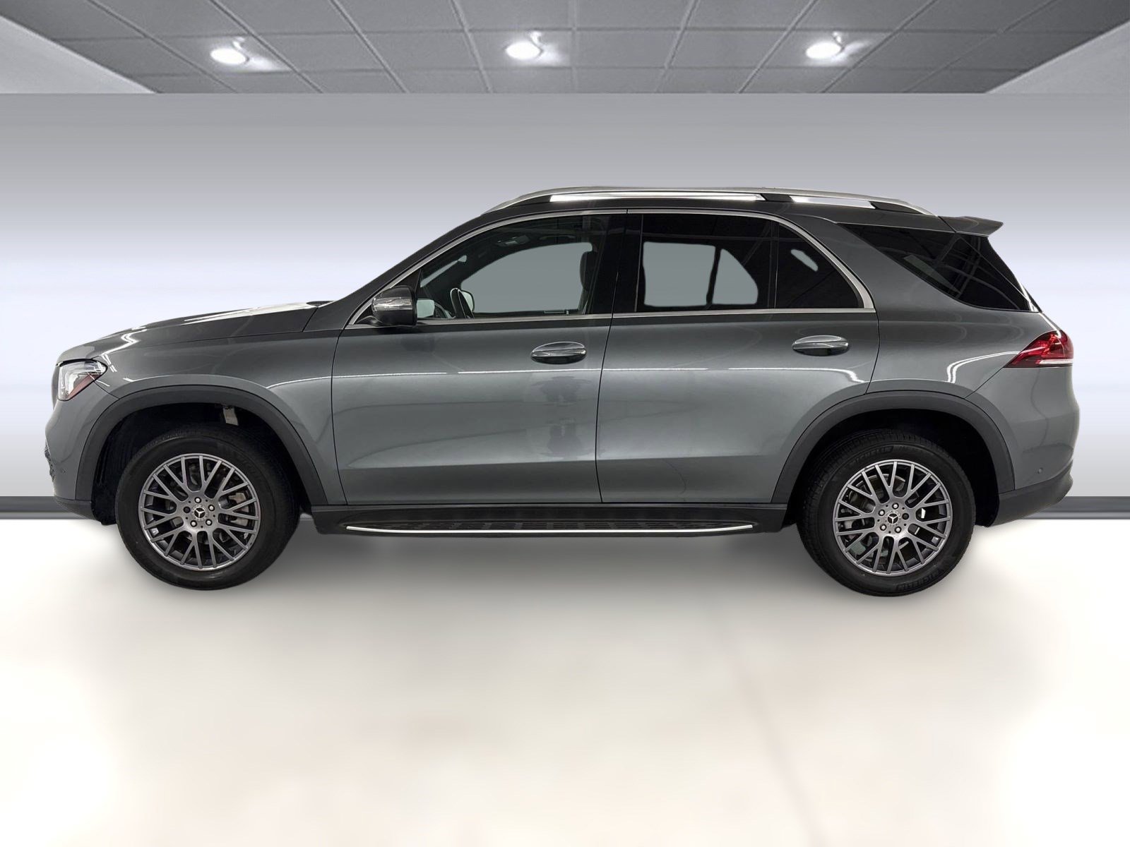 2022 Mercedes Benz GLE 350 4MATIC photo 2
