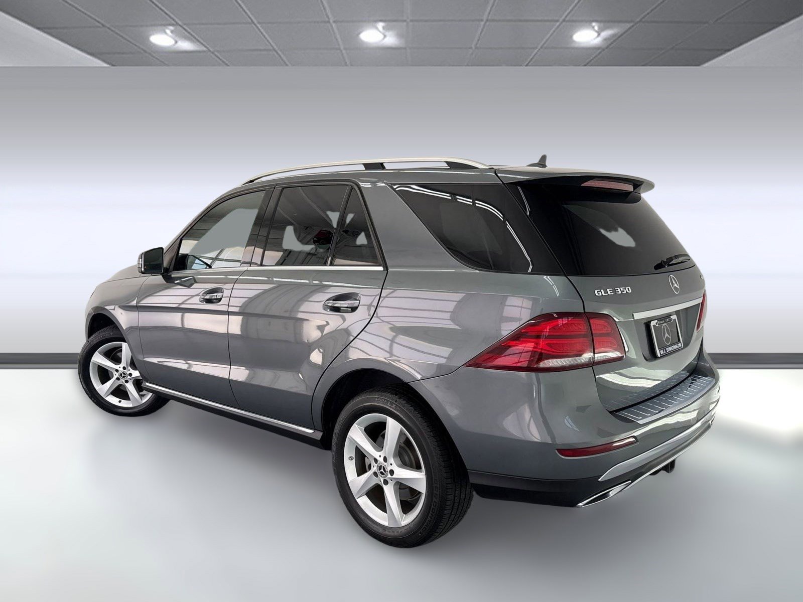 2018 Mercedes Benz GLE 350 photo 2