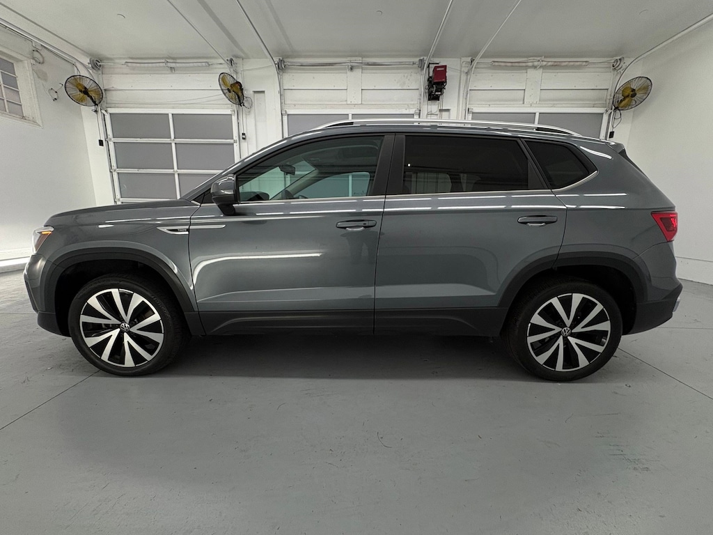 Used 2022 Volkswagen Taos SE SUV