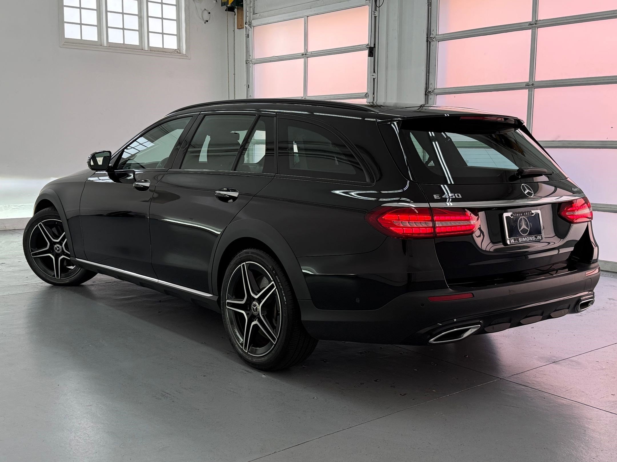 2023 Mercedes-Benz E-Class E 450 photo 2