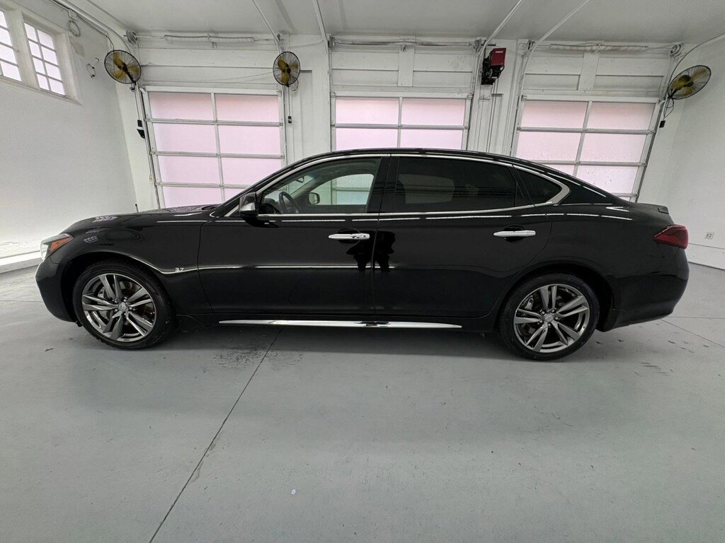 Used 2016 INFINITI Q70L 4dr Sdn V6 AWD Sedan