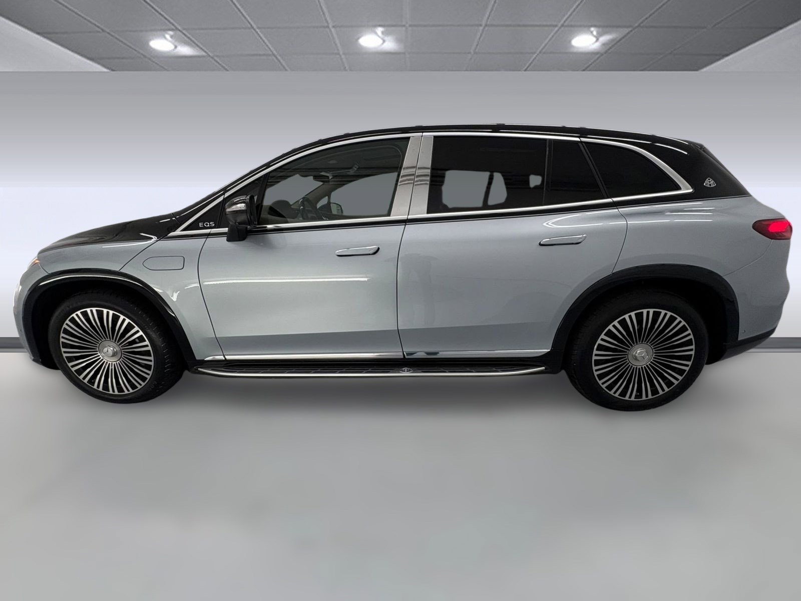 Certified 2024 Mercedes-Benz EQS SUV Base with VIN 4JGDX5FB2RA026430 for sale in Santa Monica, CA