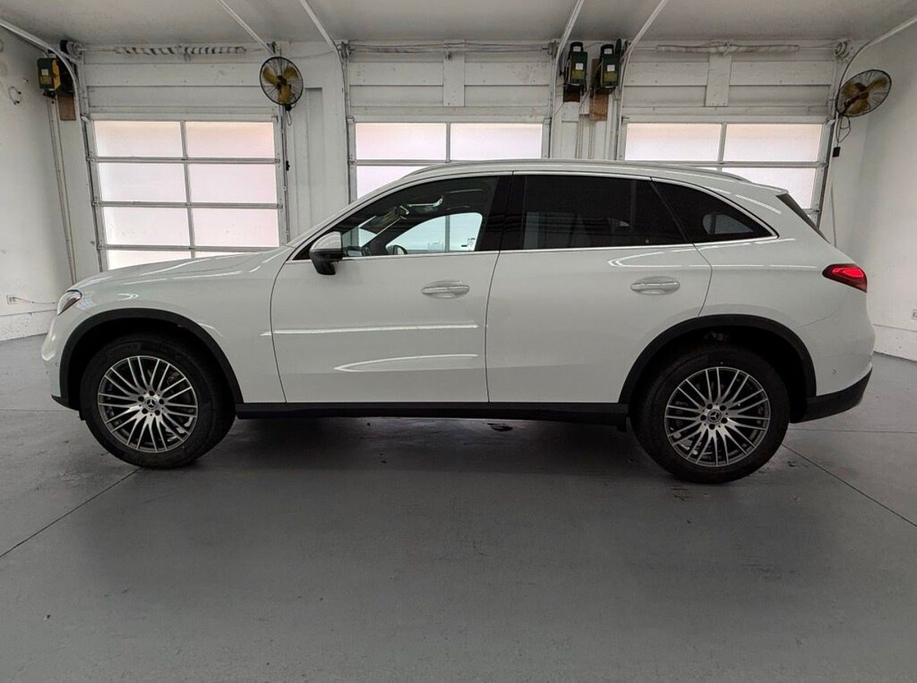 New 2026 Mercedes-Benz GLC 300 SUV