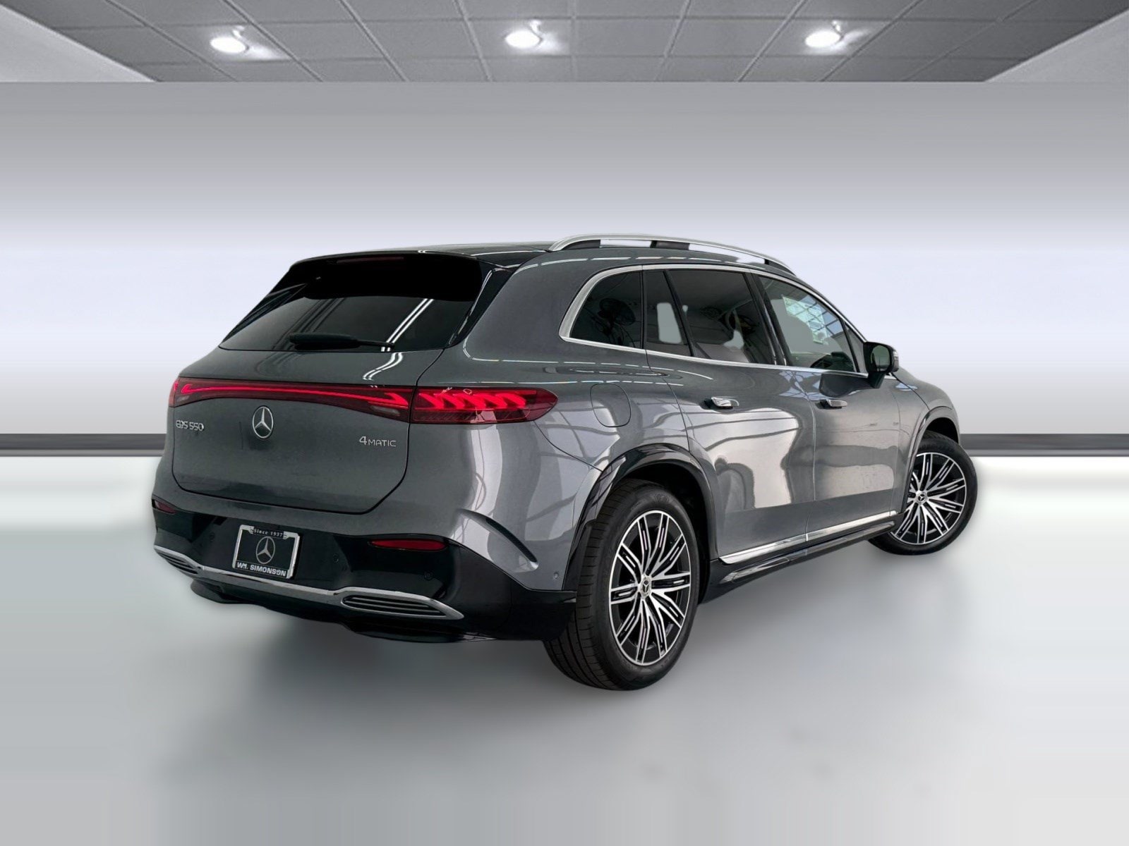 EQS 550 Base SUV