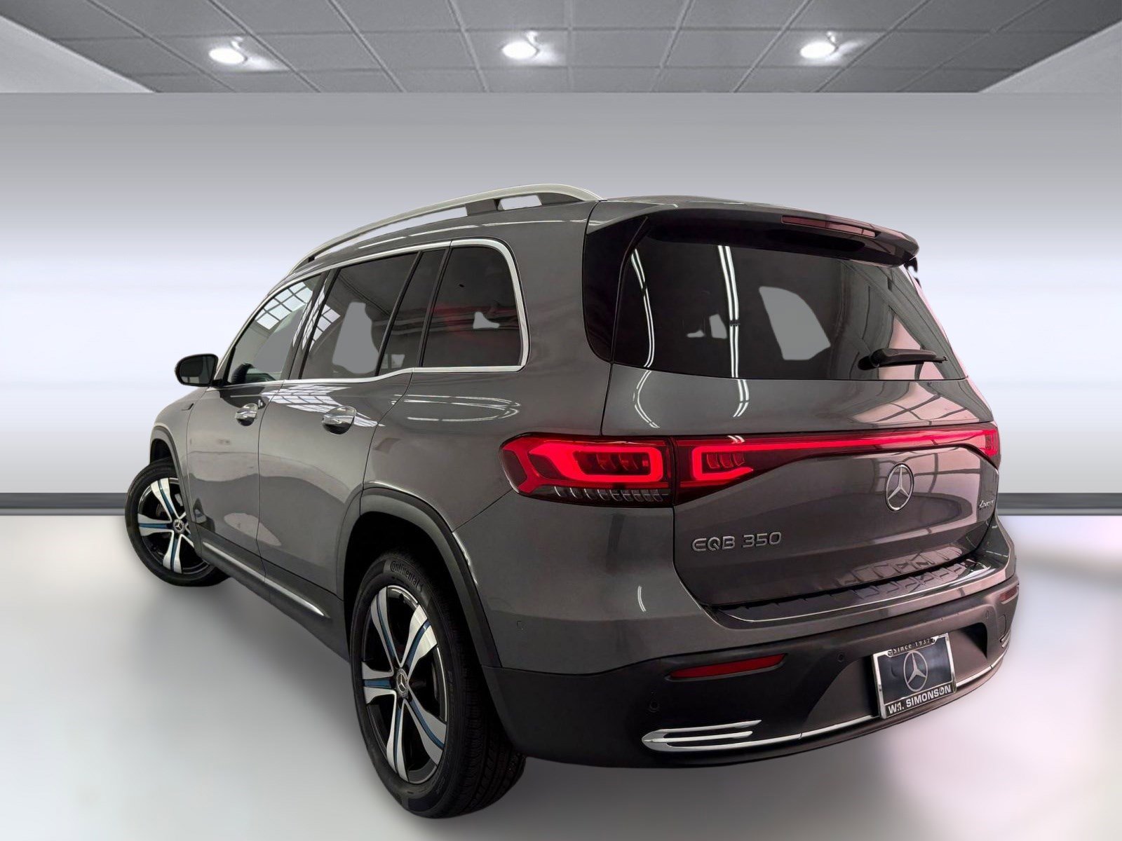 2022 Mercedes Benz EQB 350 4MATIC photo 3