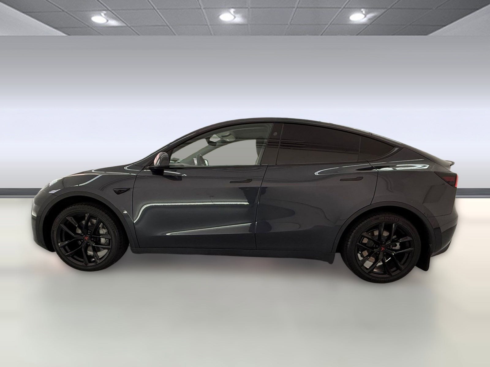 Used 2024 Tesla Model Y Long Range with VIN 7SAYGDED4RF018732 for sale in Santa Monica, CA