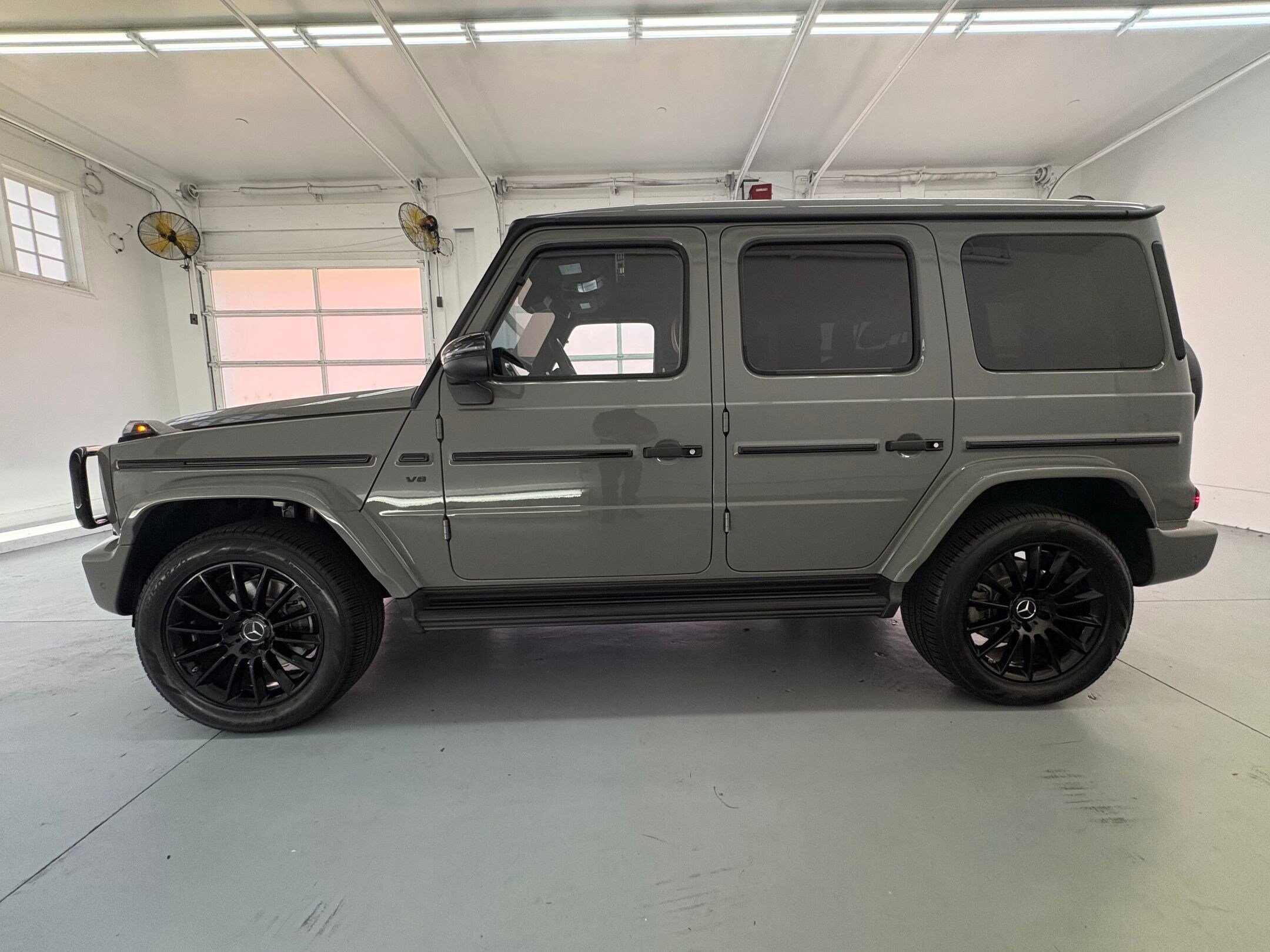 2024 Mercedes Benz G 550 photo 2