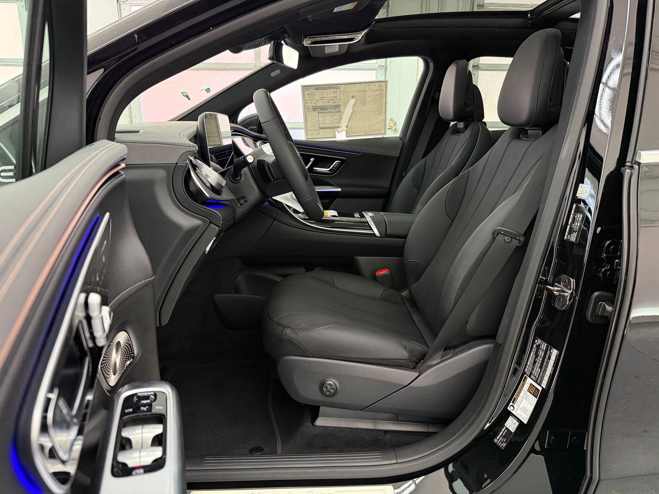EQE 320+ SUV SUV