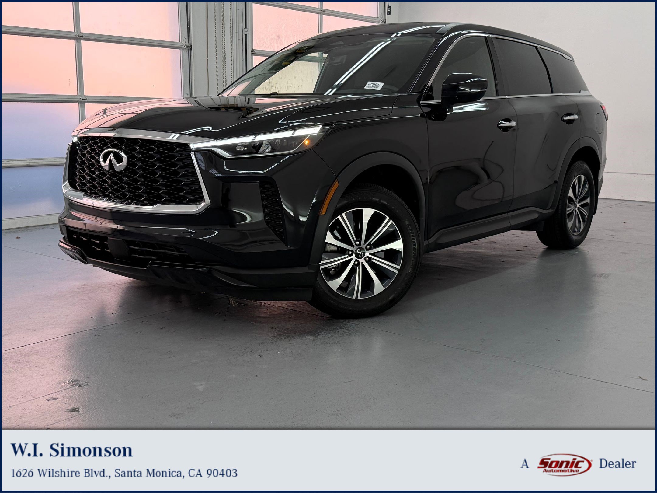 2025 INFINITI QX60 PURE's photo