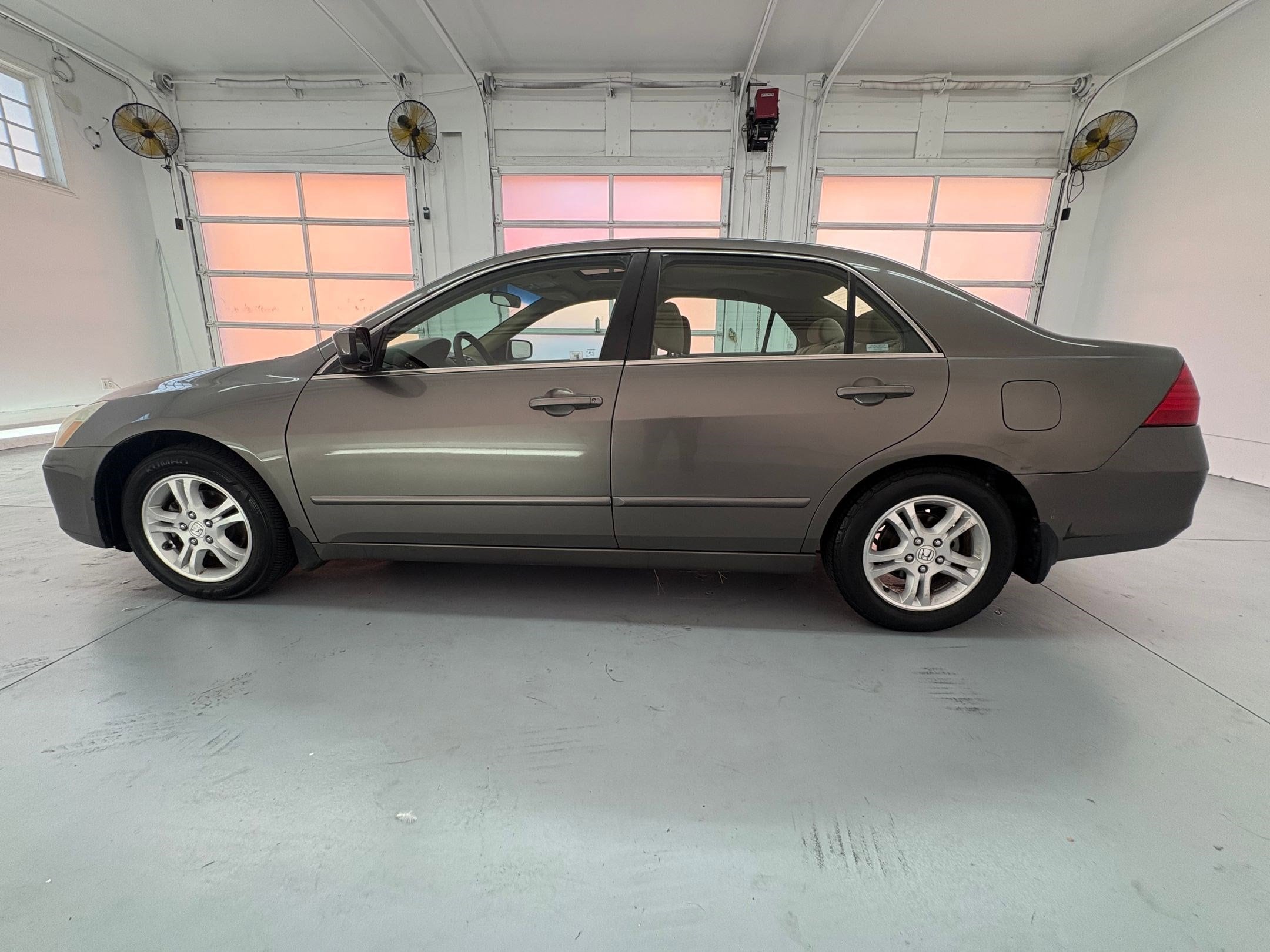 Used 2007 Honda Accord EX with VIN 1HGCM56797A207611 for sale in Santa Monica, CA
