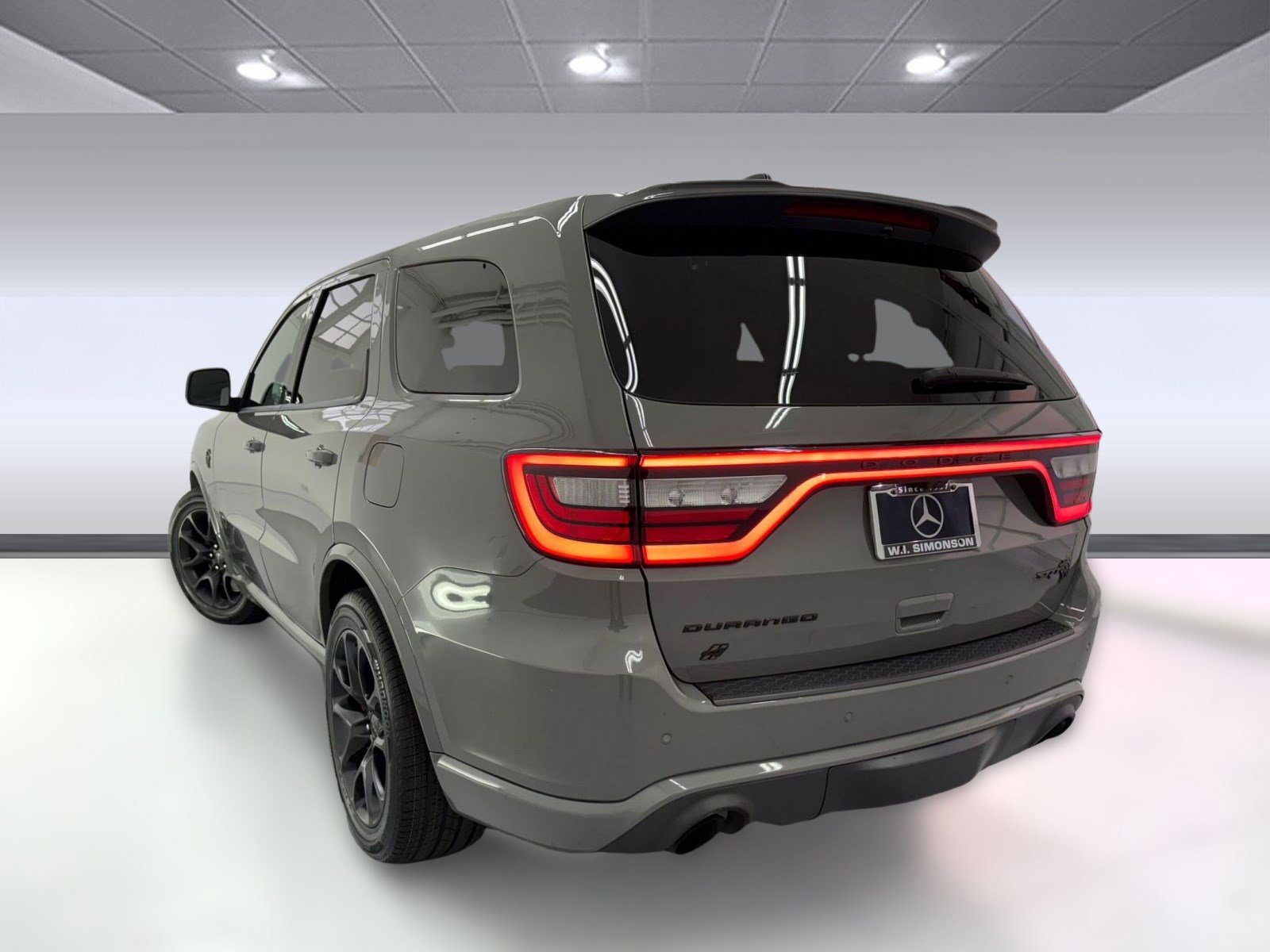 2023 Dodge Durango SRT Hellcat Plus photo 3