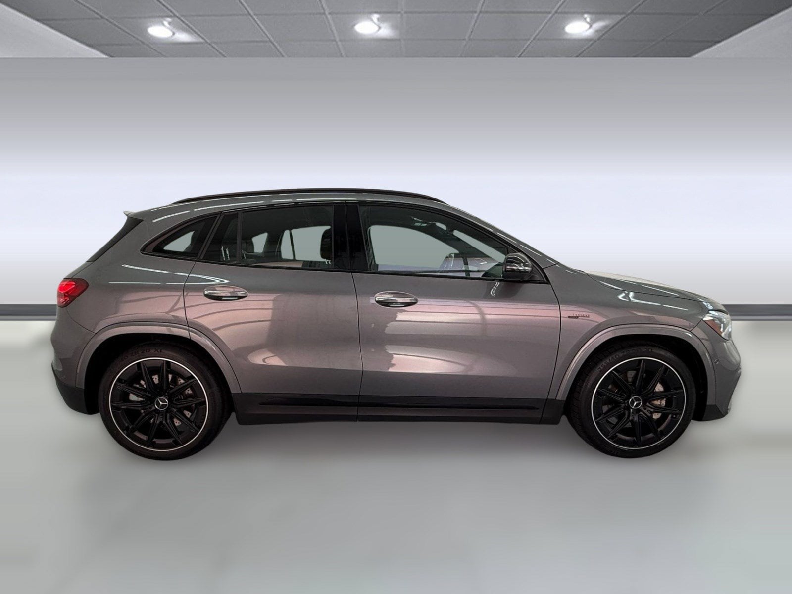 AMG GLA 35 AMG GLA 35 SUV