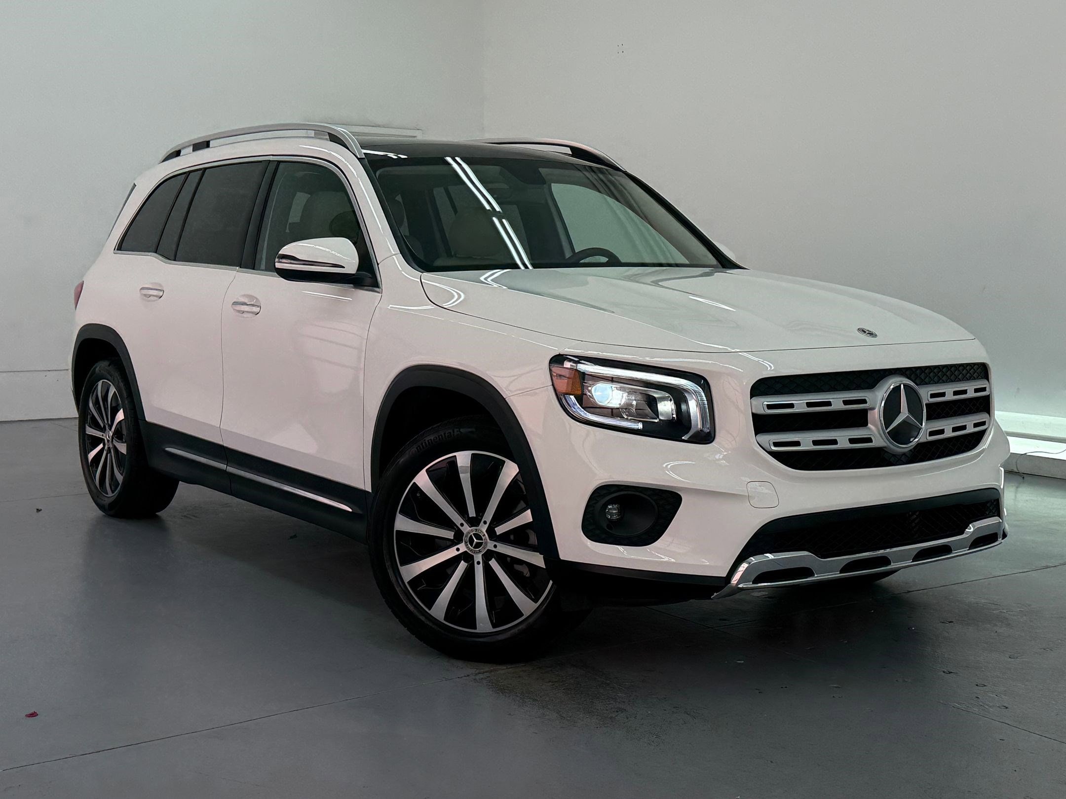 2023 Mercedes-Benz GLB 250 GLB 250 photo 5